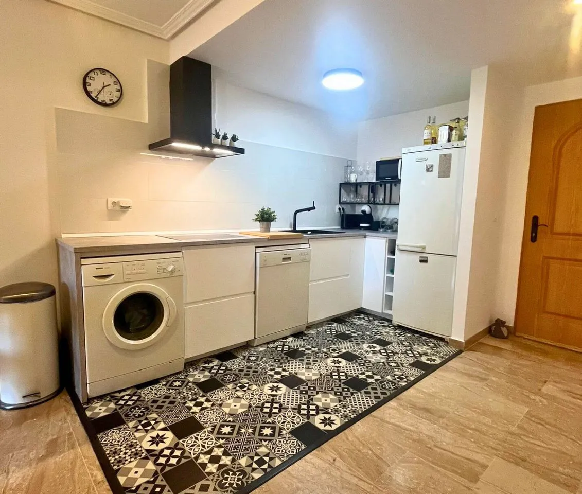 fdf9f828-52db-485e-9255-daf4e7bc99bb