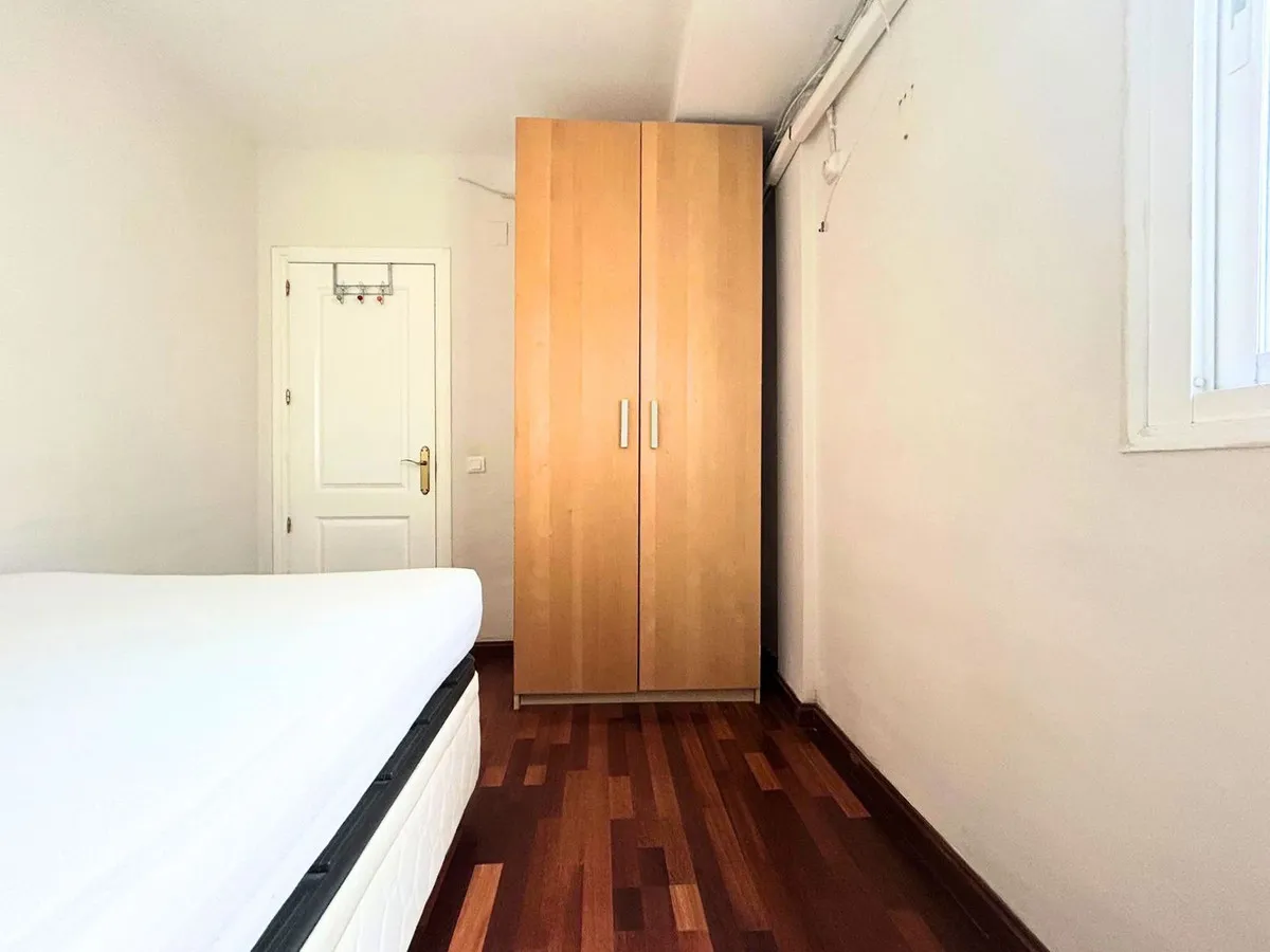 34cac21d-5221-4937-8a8b-9ae0bf3dadd5