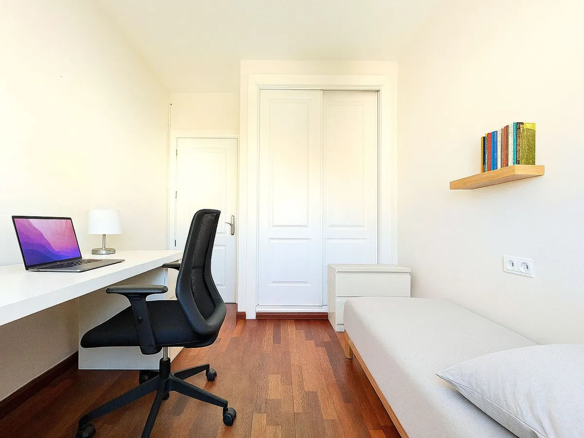 e72edcca-1175-4022-9e89-62e386e1e36f