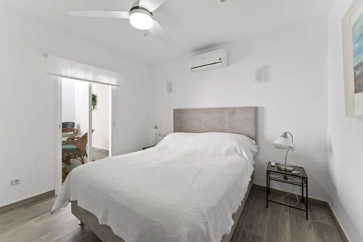 69b6b98e-8259-46b5-b1e8-91950156ef9d