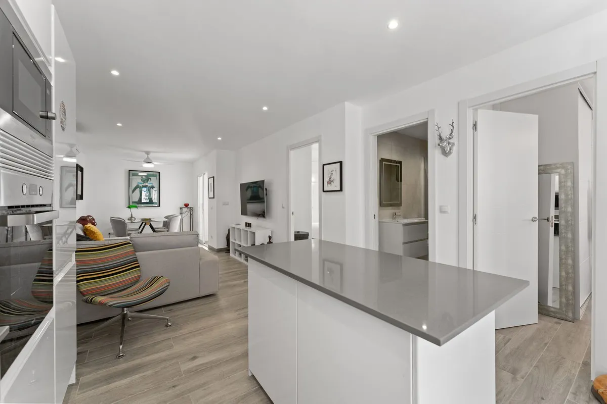 91d77ba4-f048-423a-ac83-f1cb918c84a9