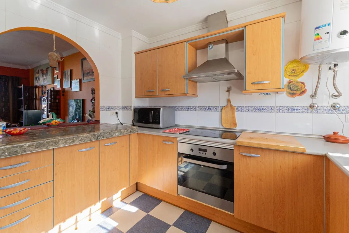 2b6ef8a5-c6ef-4071-a239-62708f7ece55