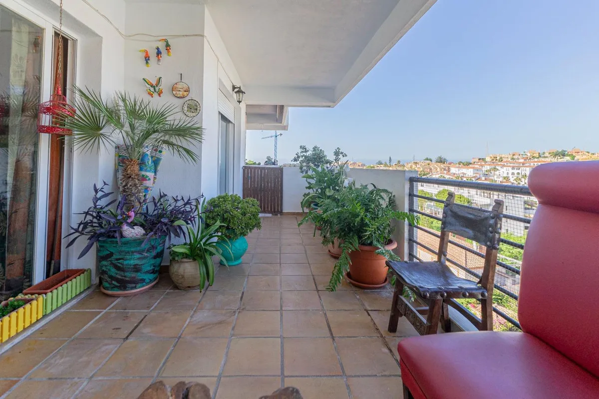 43721d7e-8d23-4917-b1ff-140af7695dec