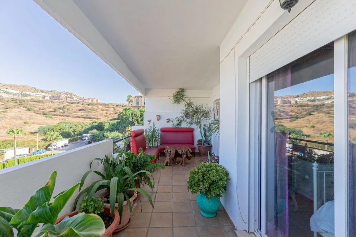 4750c11e-fe06-4815-8417-523fac42836d