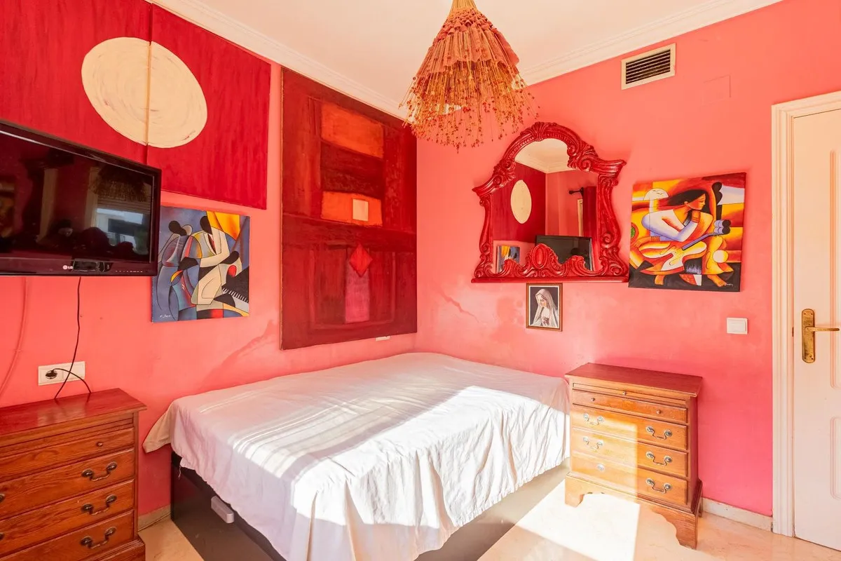 bc03aa08-1746-4b40-a1a0-c9da664af50b