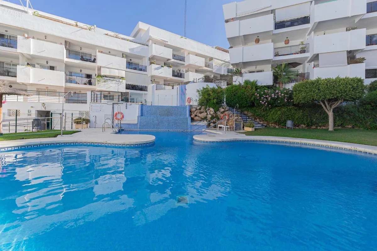 bdfa9d73-9a23-46a6-a367-babc602d5b2c