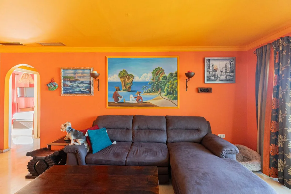 cbd09718-f426-4692-ae85-3715a85d4312