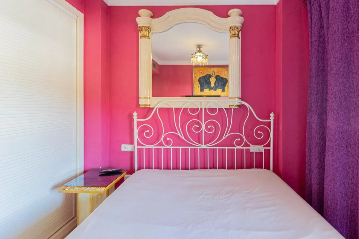 fad4bcd8-c2b3-4de7-8ffd-443fd80b52da