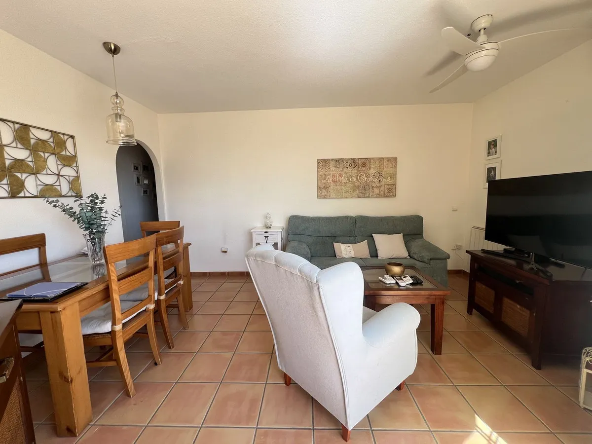 34dd721c-0fc8-4f0f-b282-eaeca2665e9f