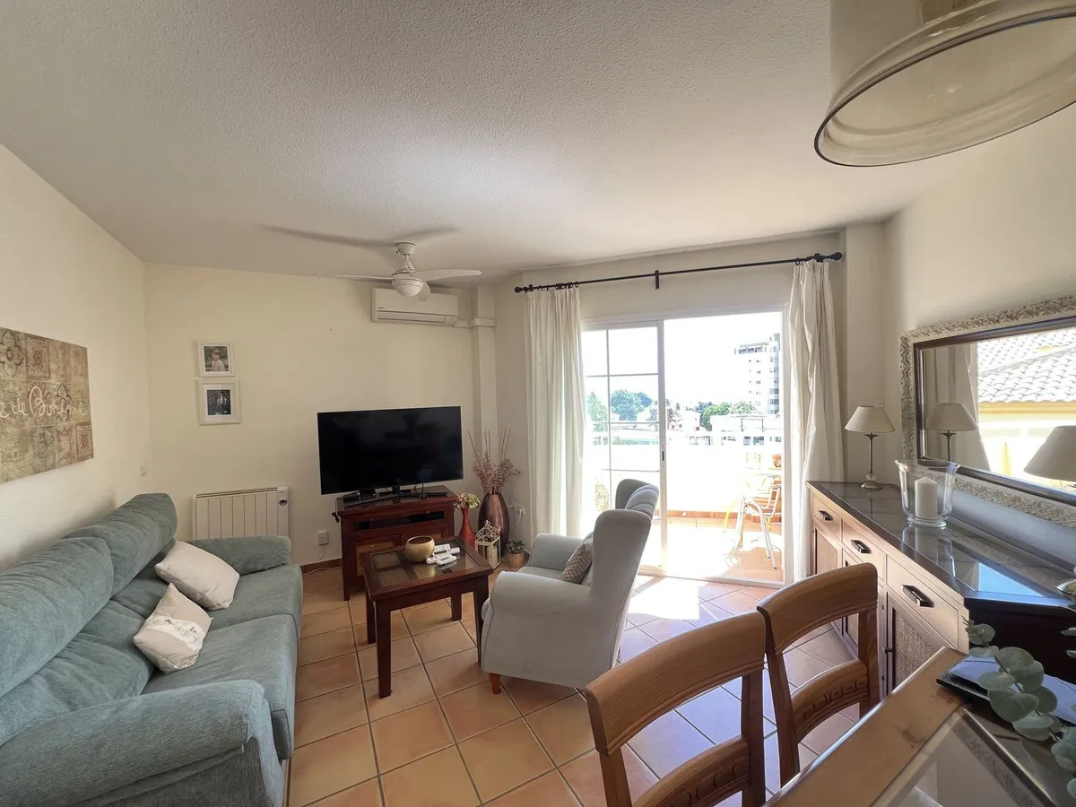 479b752d-8ed5-44b4-ac0f-83205326a7a0