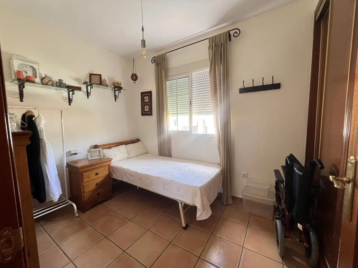 dbabc79d-f53a-46f9-b0cc-35f9ed6b6a6c