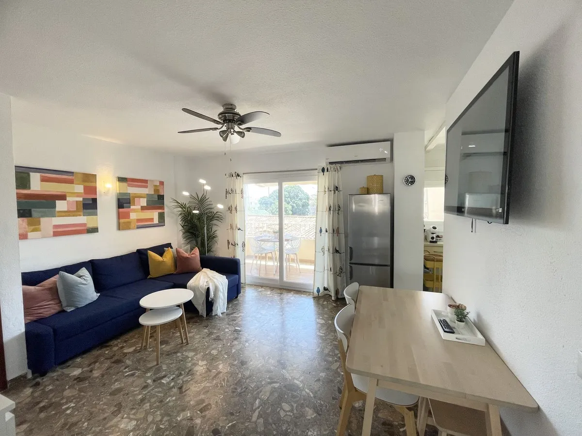 c8eb51b9-cee5-429d-8c57-f3bfc3afcebb