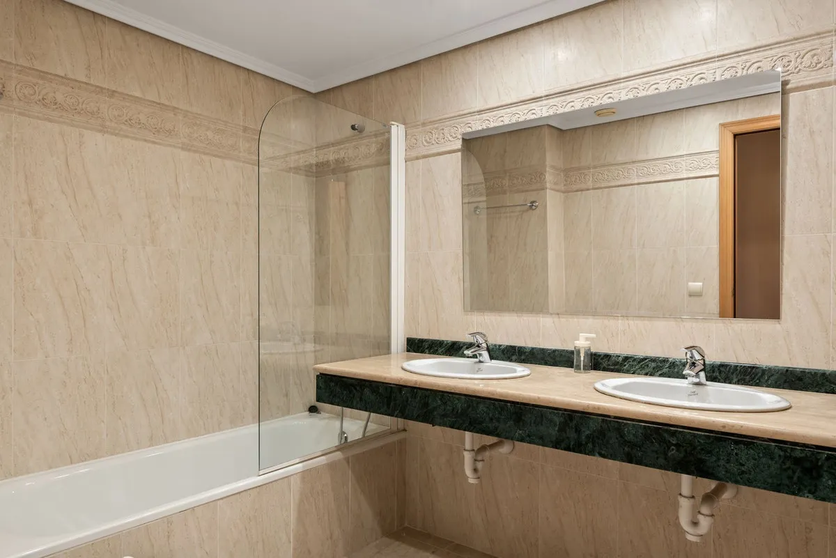 64d176f2-a994-42e1-8b62-7ad0cb8abe56