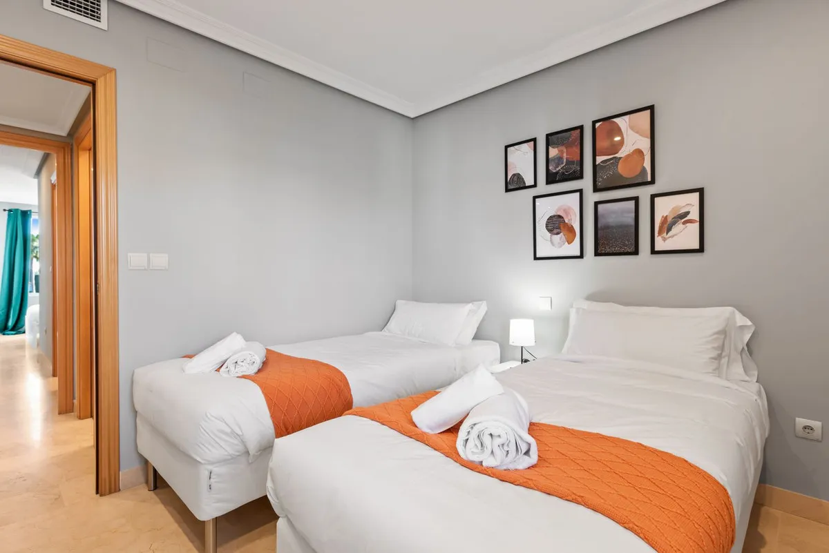 e9f623a5-ce95-4624-9b5a-f6f111421fea