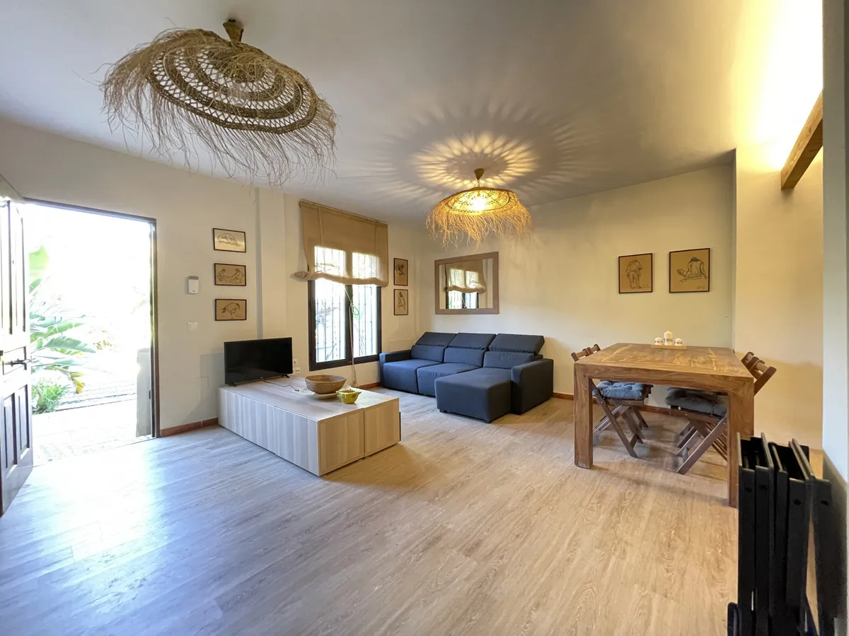 0f434241-4564-4e81-83d4-6aacfd68bfd3