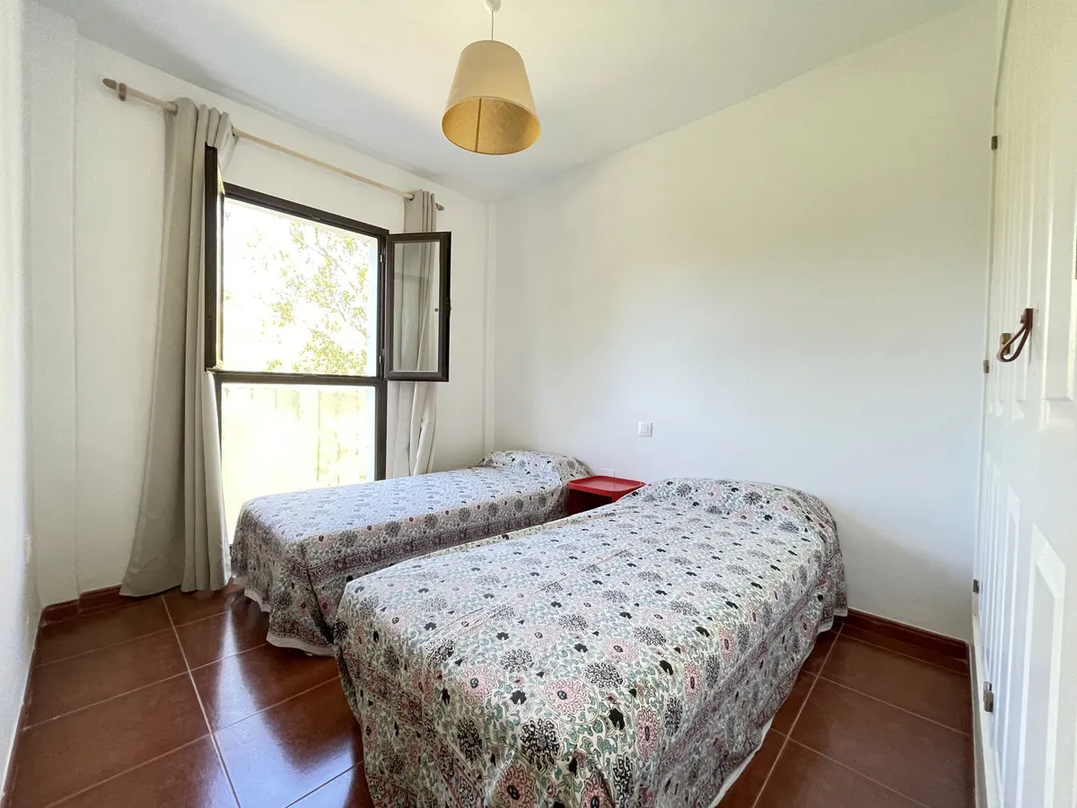 65a93fb1-a731-459f-bacb-9b1637cf5773