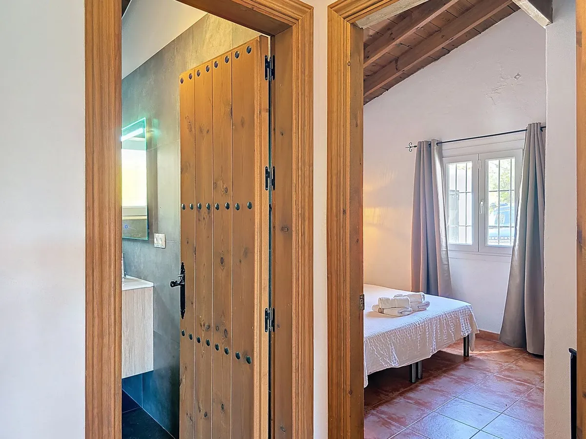 0683abc3-79c2-4590-8af6-c5b17fcbb80e