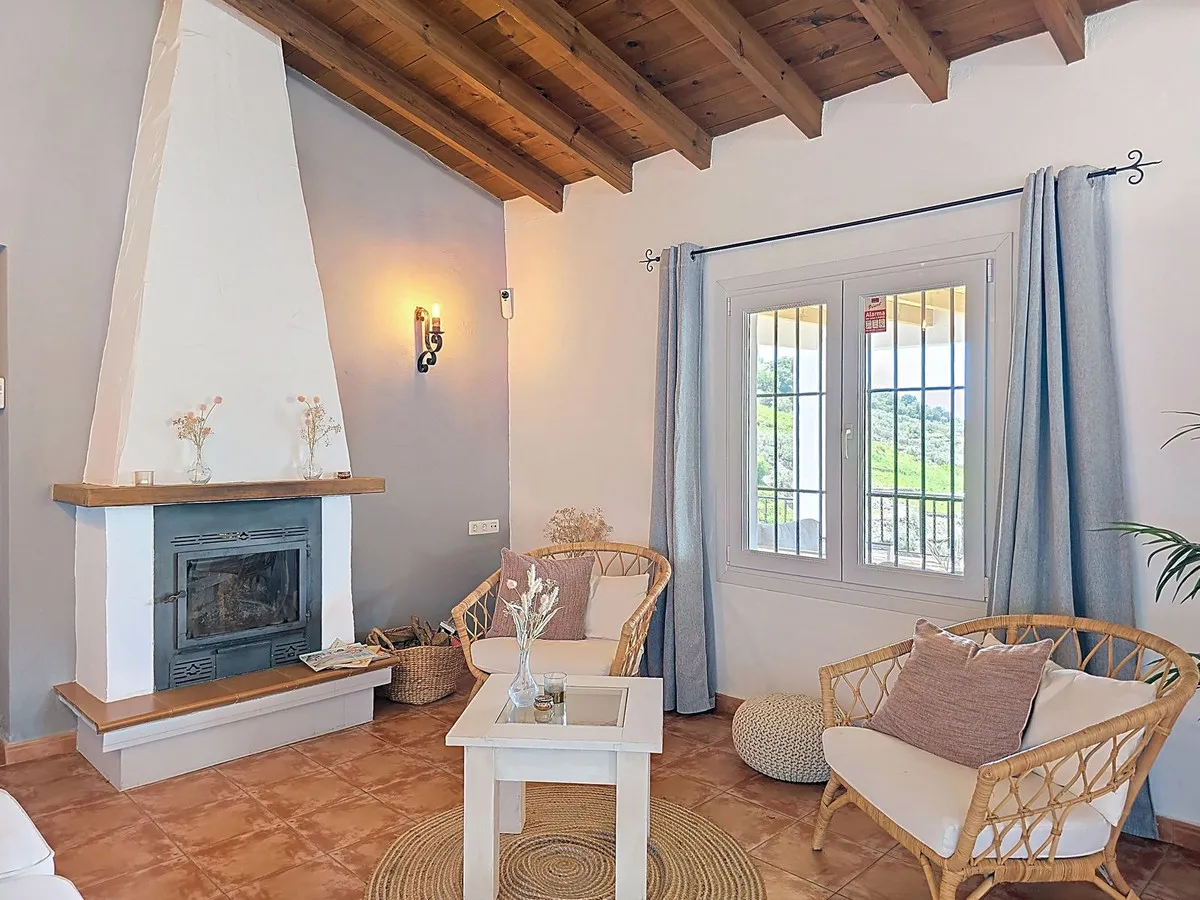 ab210de7-e0ff-488b-9cae-60ee187cb31d