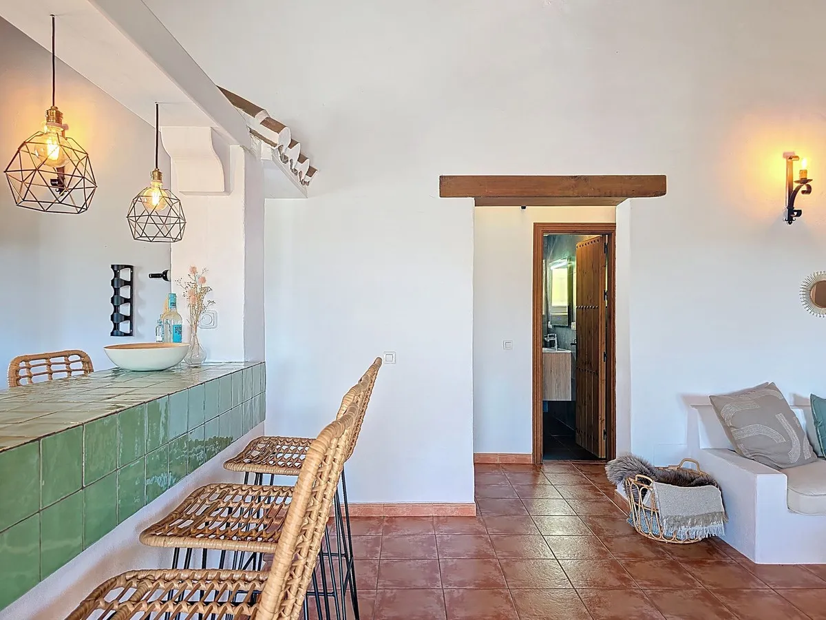 b80b8d2f-482b-417d-a61b-367351179ee9