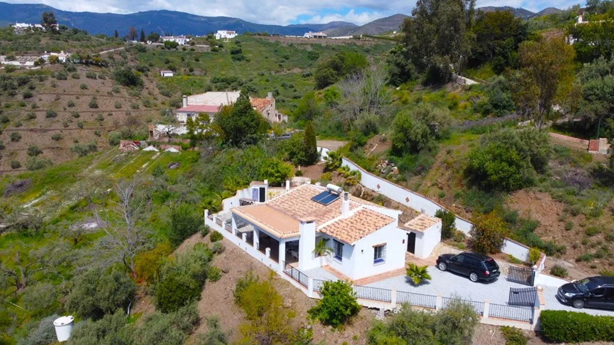 ea7dae85-2039-4ad4-a671-a045699309a0