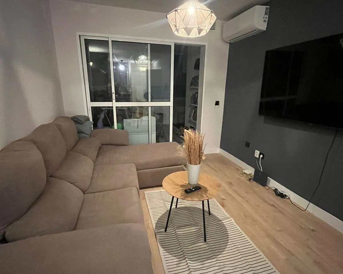 7233a185-2dea-4e8e-bf06-839b87271b32