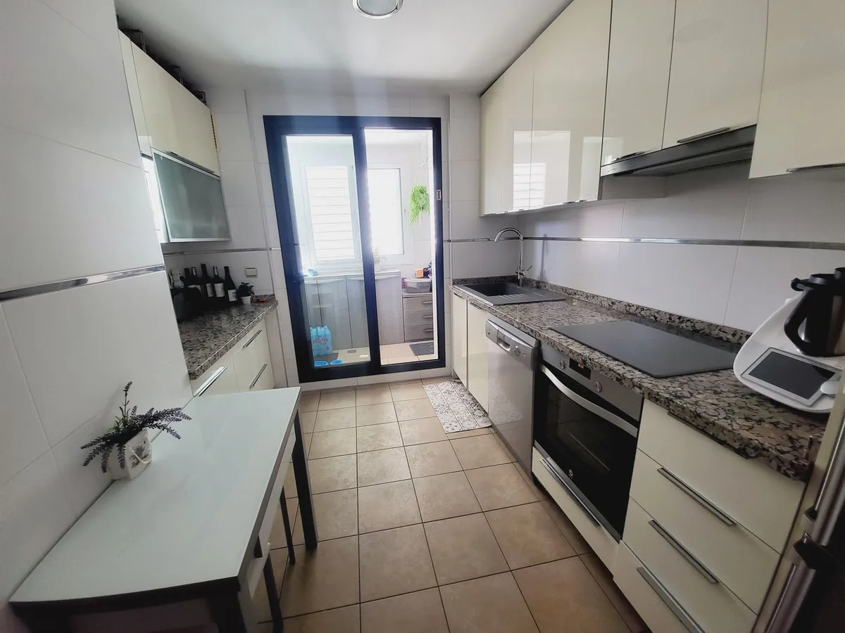 3bfc1e59-a53e-4bcf-bb43-ec3465e2e9a2