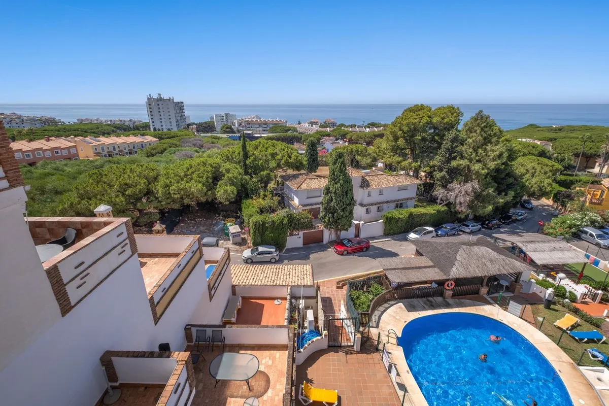 17fdecc5-2724-4e75-a972-6718b644462e