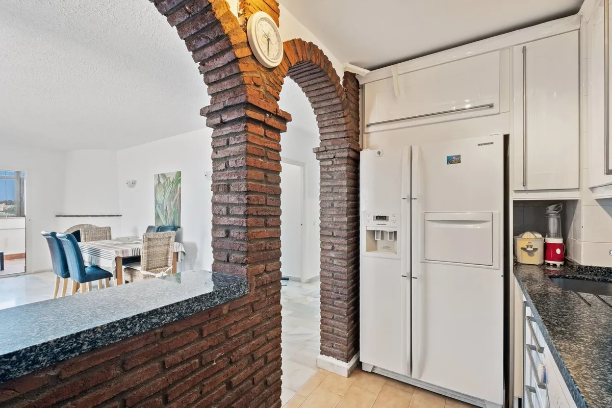 1adbea8e-63f2-4696-bfb0-41c2c0bbc95a