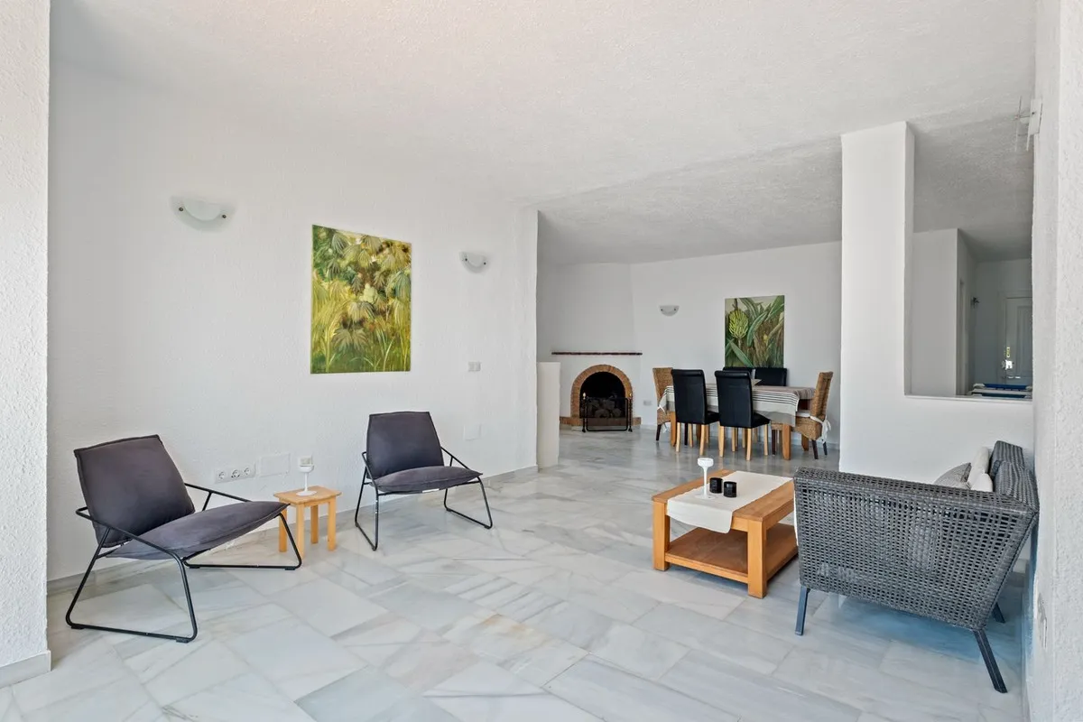 23e25363-28d9-43d8-b7ac-67dc94e715ec