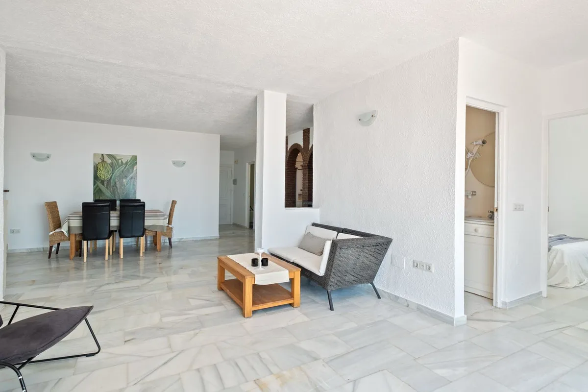 9c49bba9-86ef-4aee-be50-31b6d16a9484