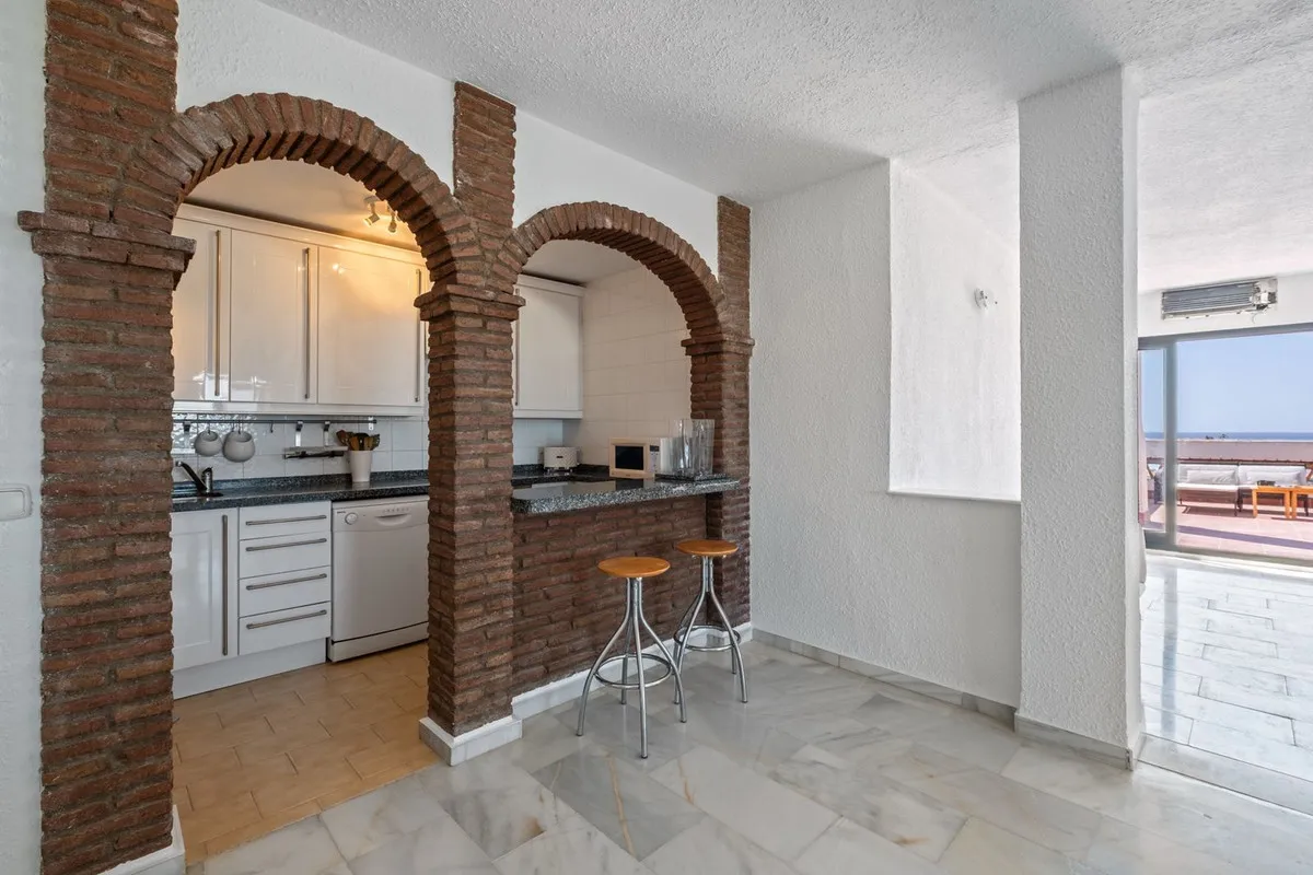 d399a4cd-476b-4c81-9489-e4d12d488b99