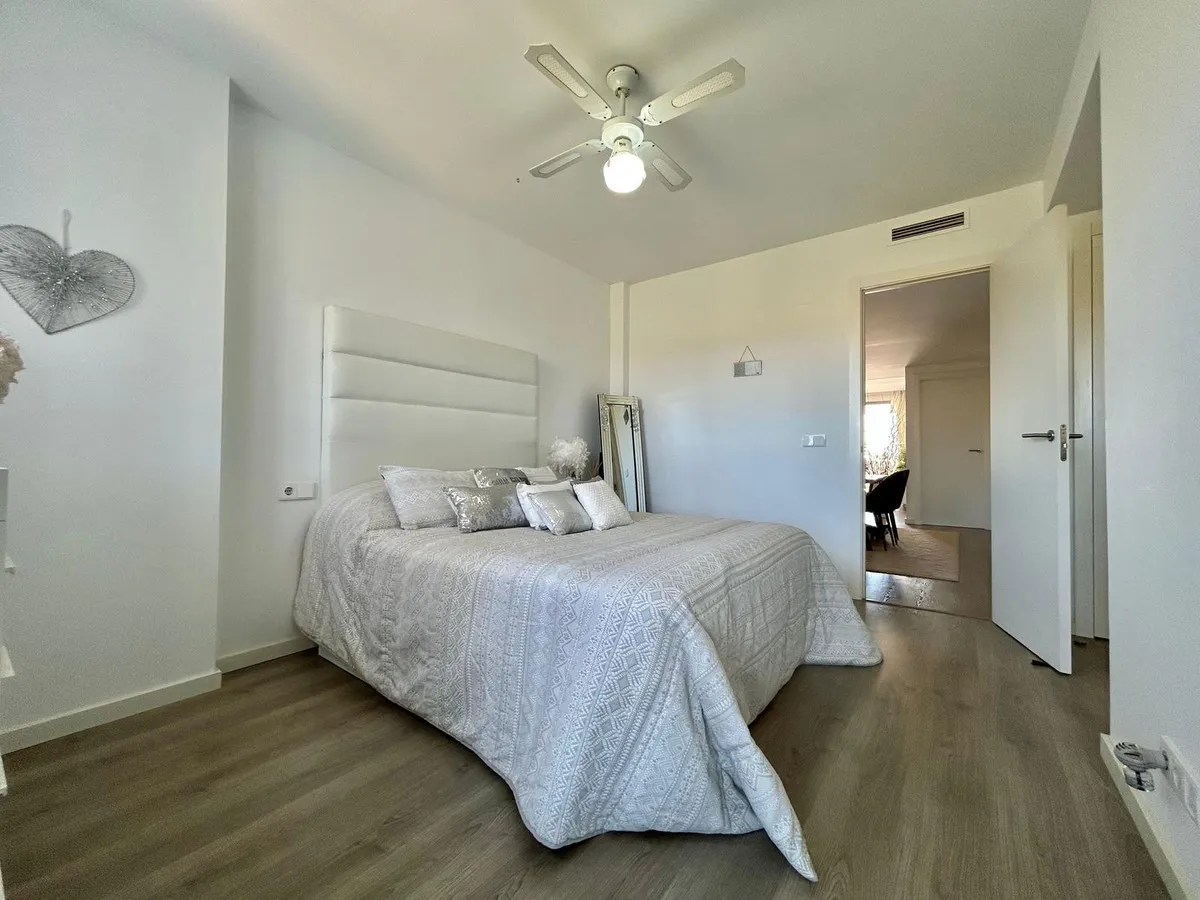 a8cff4b9-fe82-491a-91d6-852b61f8b412