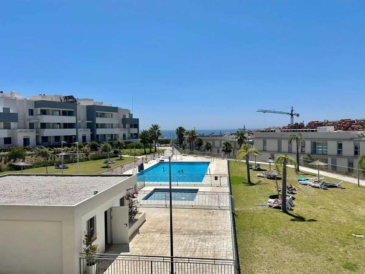 f7a6ce83-1ba4-4fcb-b8f2-1440d108b9f6