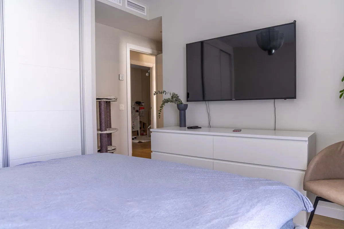 9bebf3cb-9274-4d84-98a1-a52e0624005e