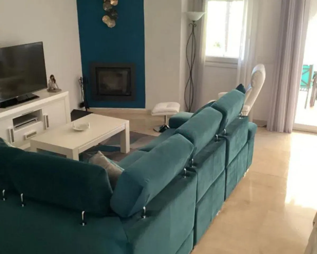 12cbd0ed-faa8-4b4c-9657-4449e4471cfe