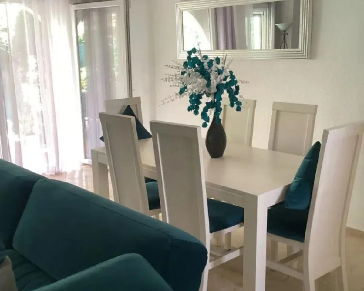 a620037e-847d-478c-a0c7-e16306182d02