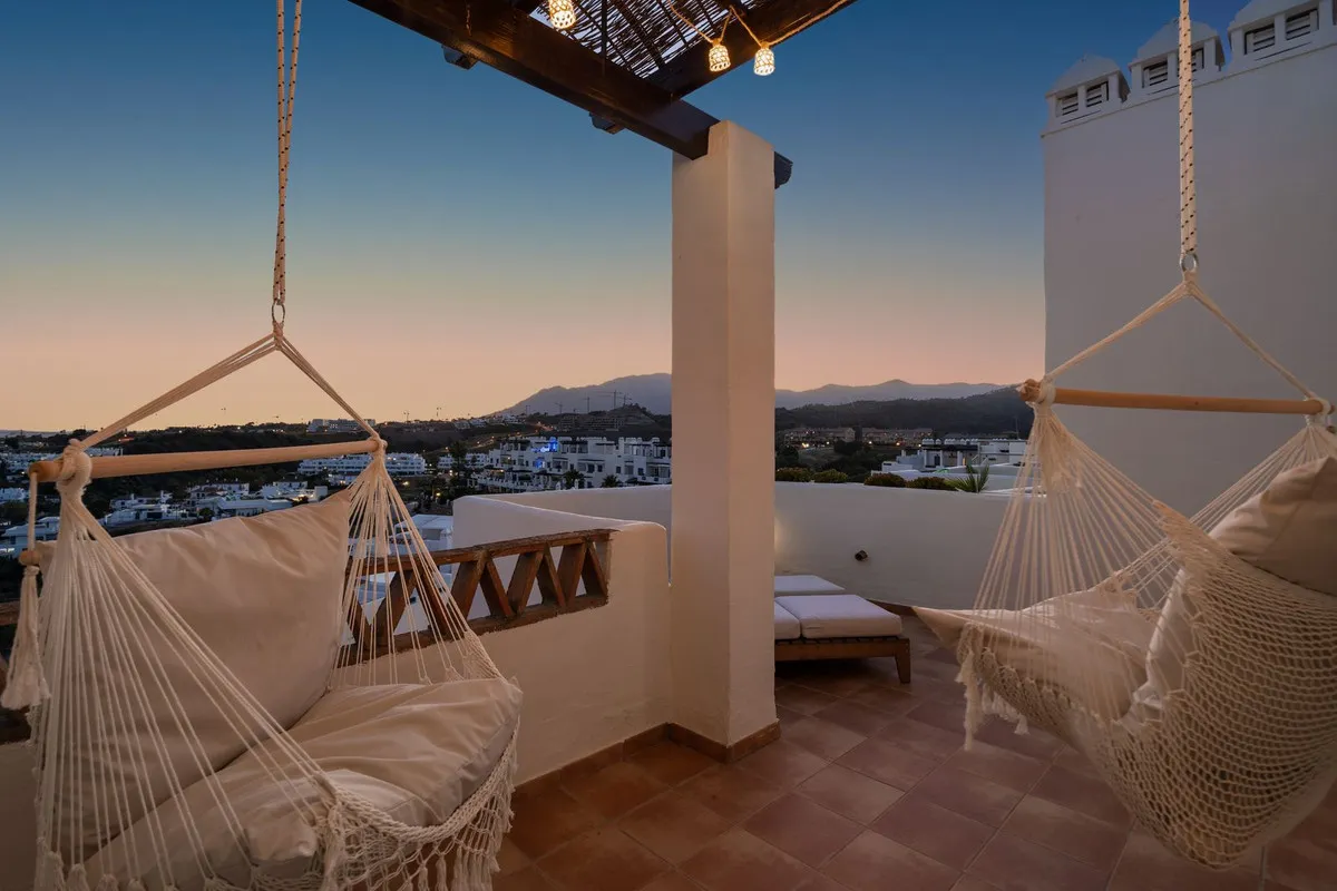 6c8a5574-415c-4f5a-ac06-ea1c2e54b382