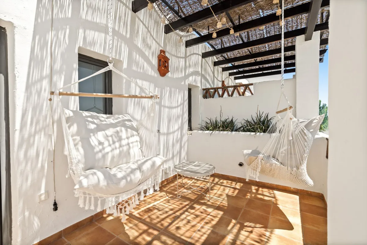 9d62c9d5-e66f-4fd0-8ae6-61b2fd9c0fc9