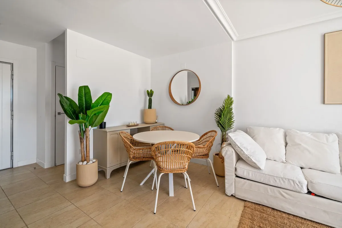 9fac0be8-a45a-471d-8a6d-a24eae8552ea