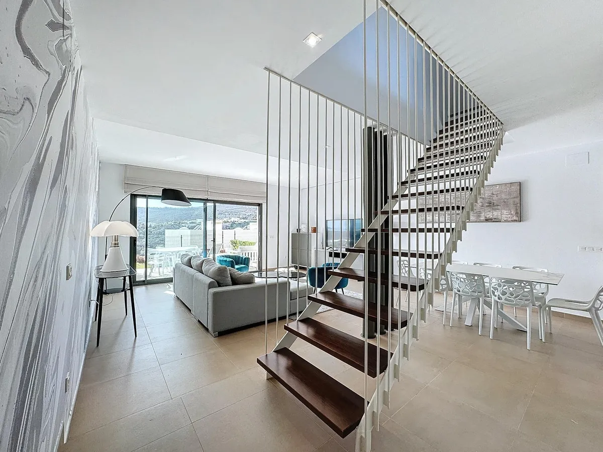 98a96355-36f7-46ea-a7d6-2b4635f6ea27