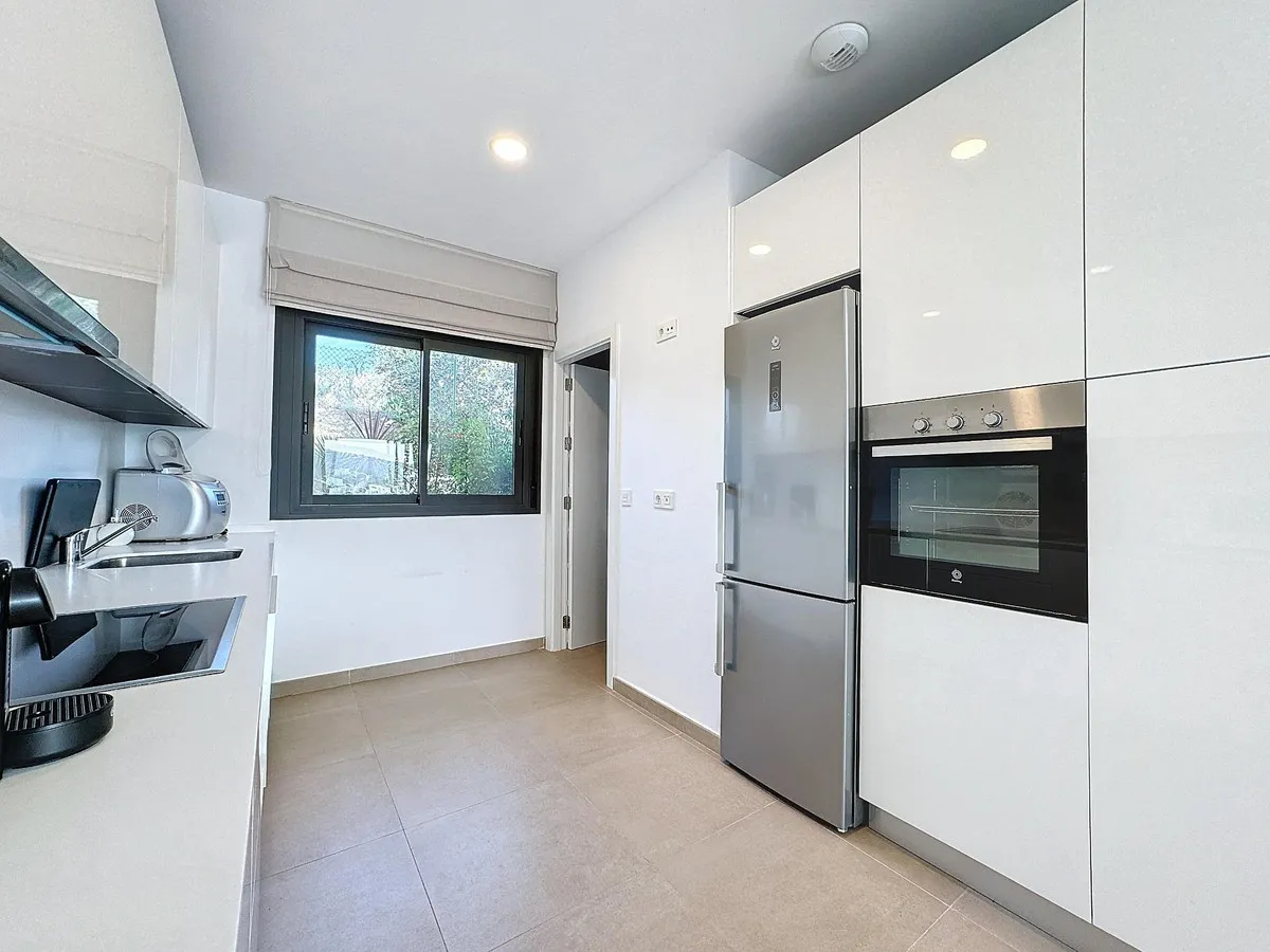 e87e1fd7-0c33-4926-b4ef-445a967e93d6