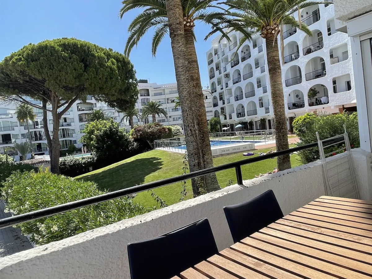 304aa5a6-dab7-4ed6-ac82-6520c026f51b