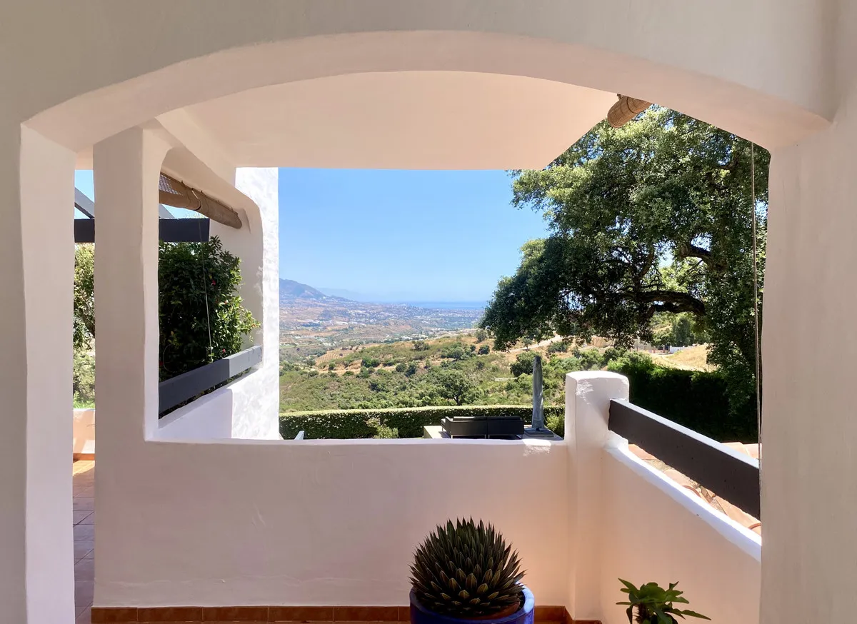 46aa2ec4-abfa-4ada-9162-7ae6fb42eb43