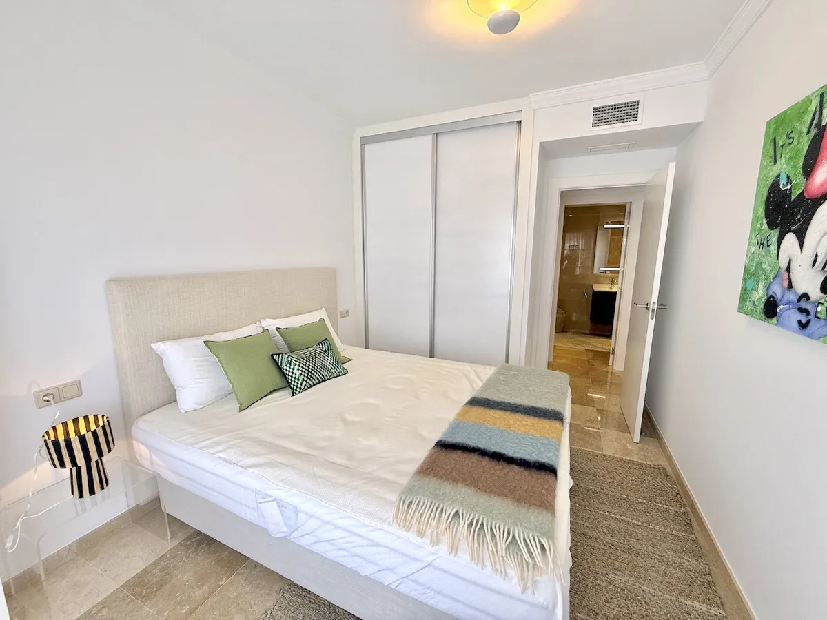 e5d8d100-1a07-4a58-8a5a-956367cb84d2