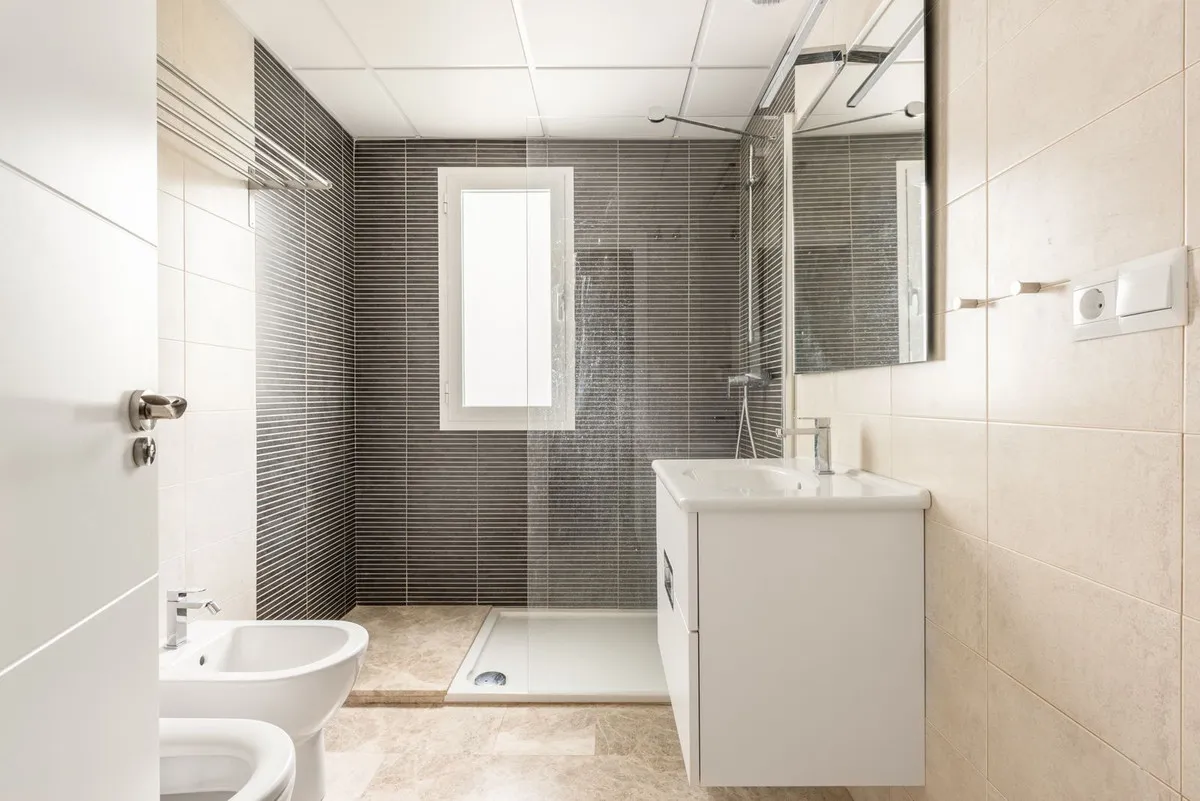 34c70211-84f9-4f6a-ae91-4adc7d97b824