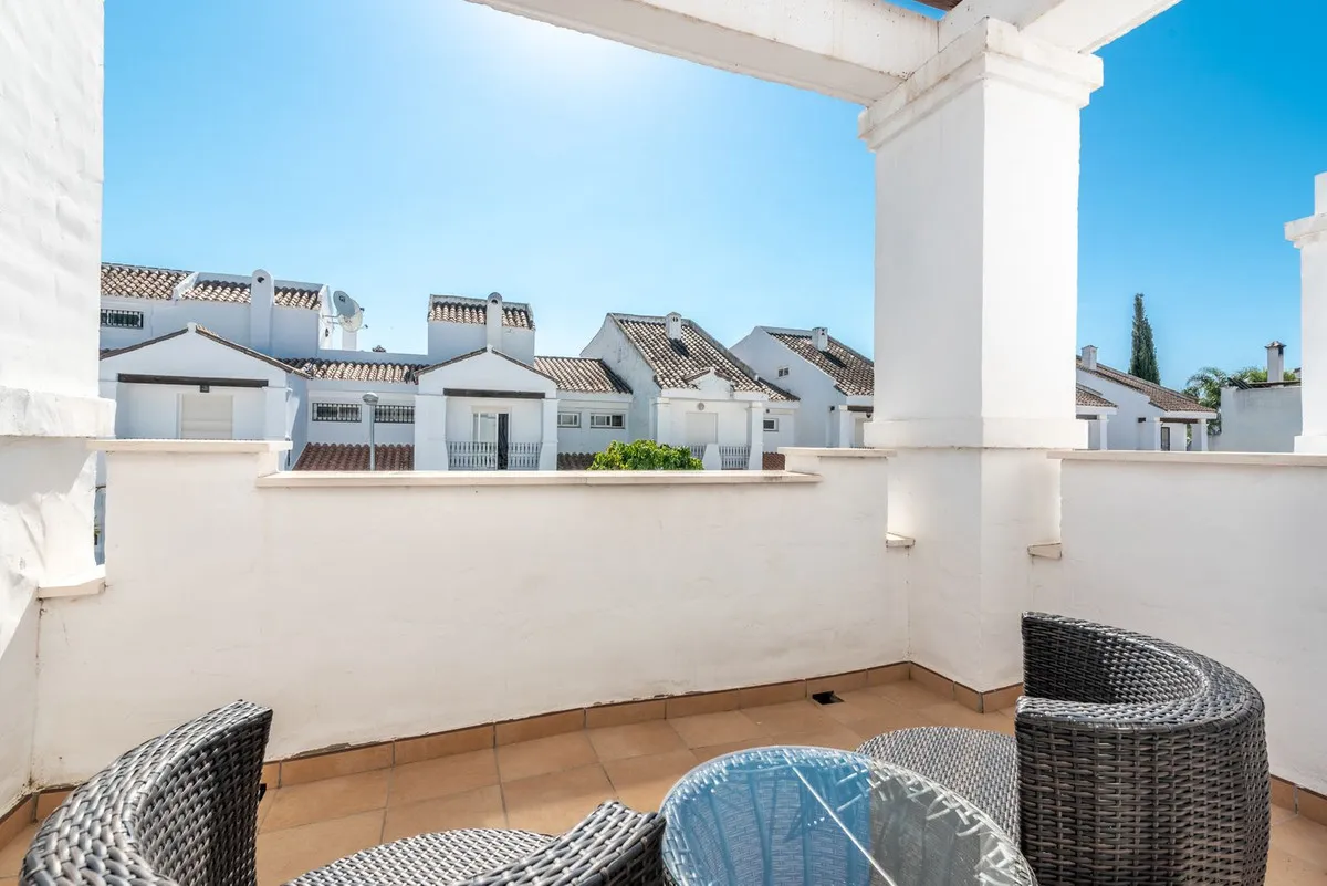 94737156-a985-4338-b74b-33d0fa1ca5e4