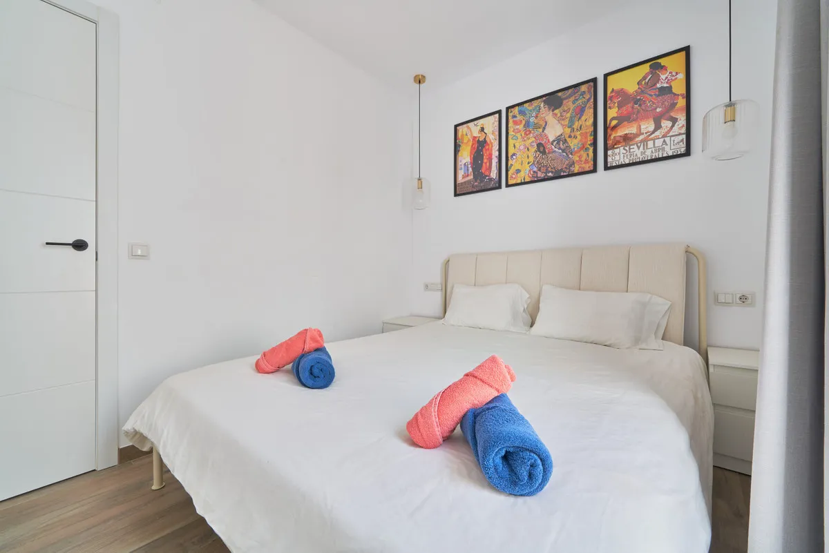 0db303d2-e007-49b3-b7bf-d39edee22c51