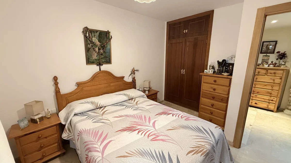 66b5a152-9f03-4028-bc44-b86c0f2b4bb1