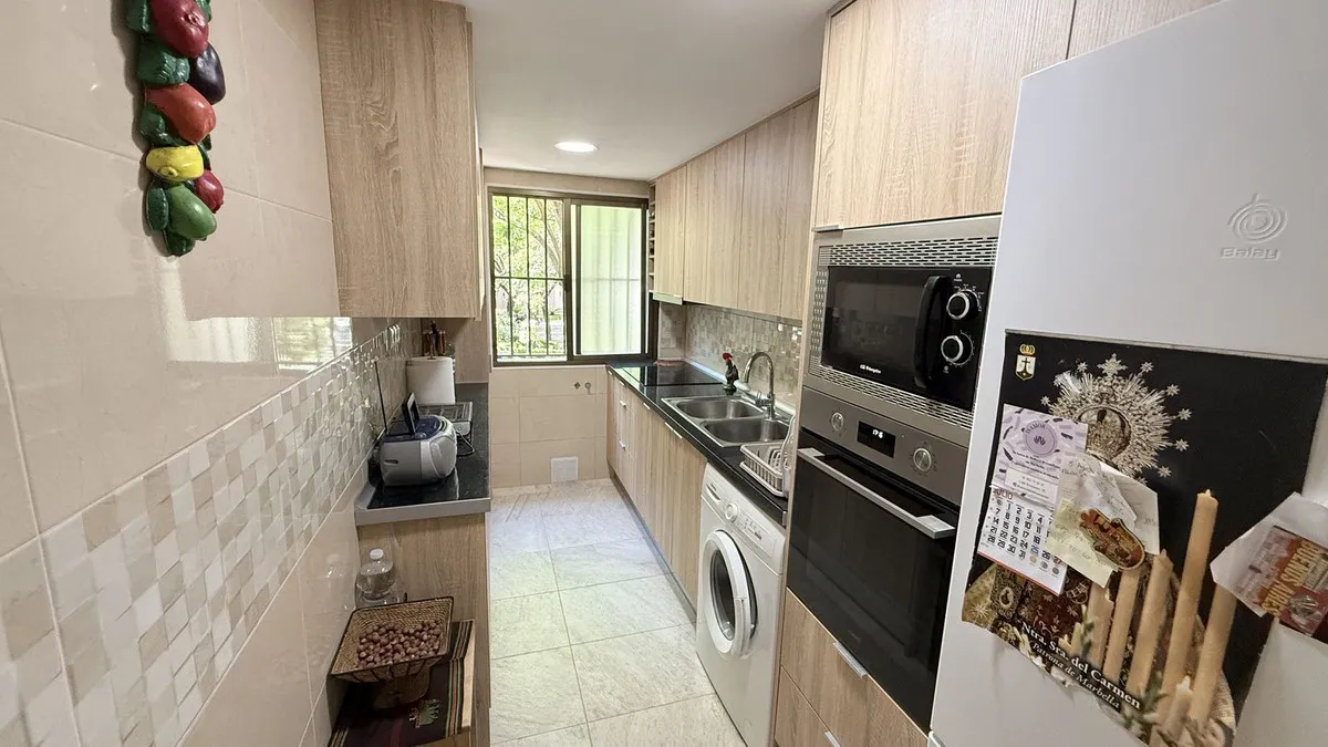 bff73591-44f6-4f7b-8758-0ea1ef5ec865