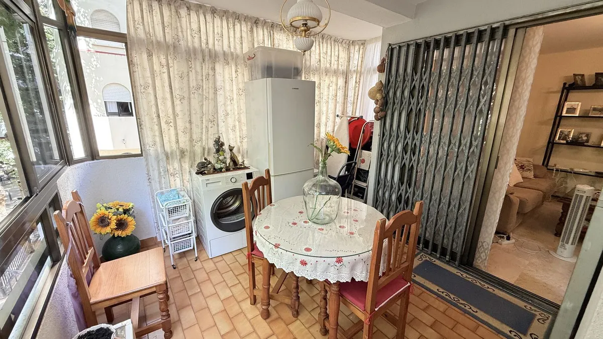 e253df82-80f2-485d-87c2-aee4fbb5aac2